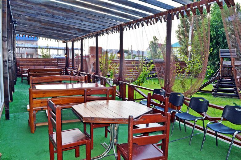 Barbaris Hotel Zaliznyy Port Exterior photo